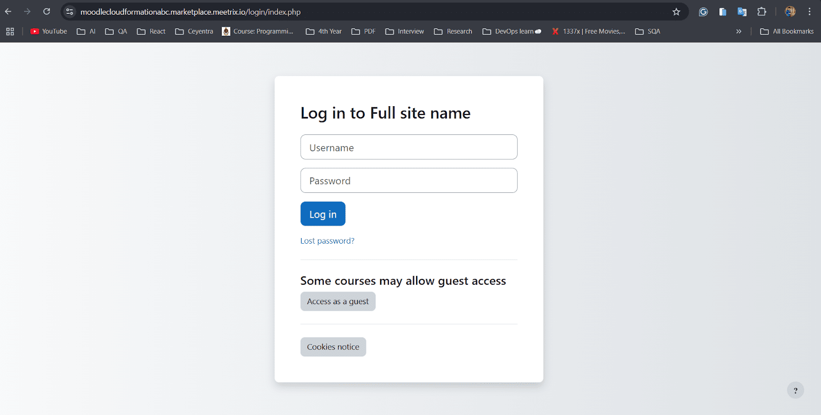 Moodle login page with username and password fields and a guest access option
